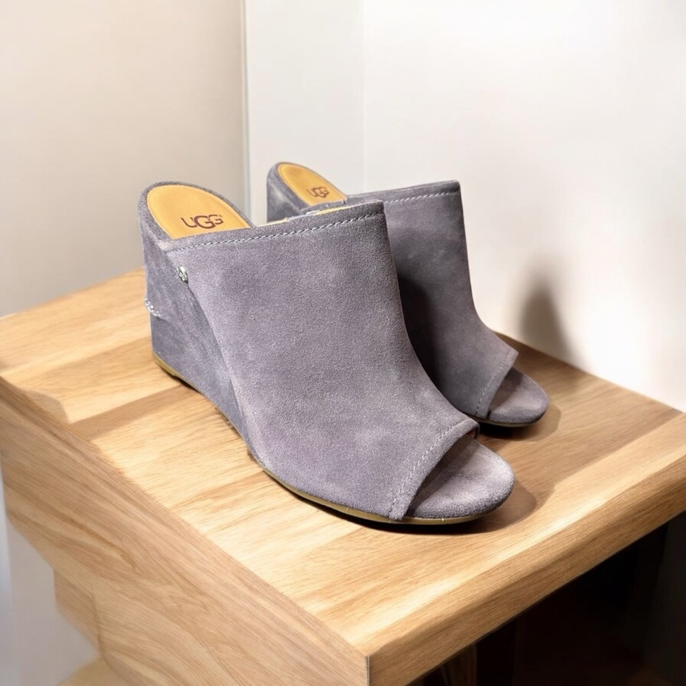 UGG Suede Wedges Size 9